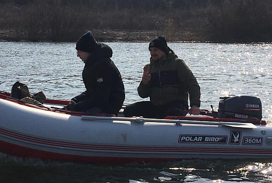 Polar bird 360 М на воде фото Д. Алёхина